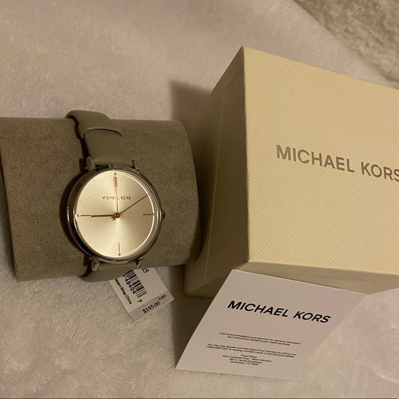 MK WATCH - Picture 2 of 5